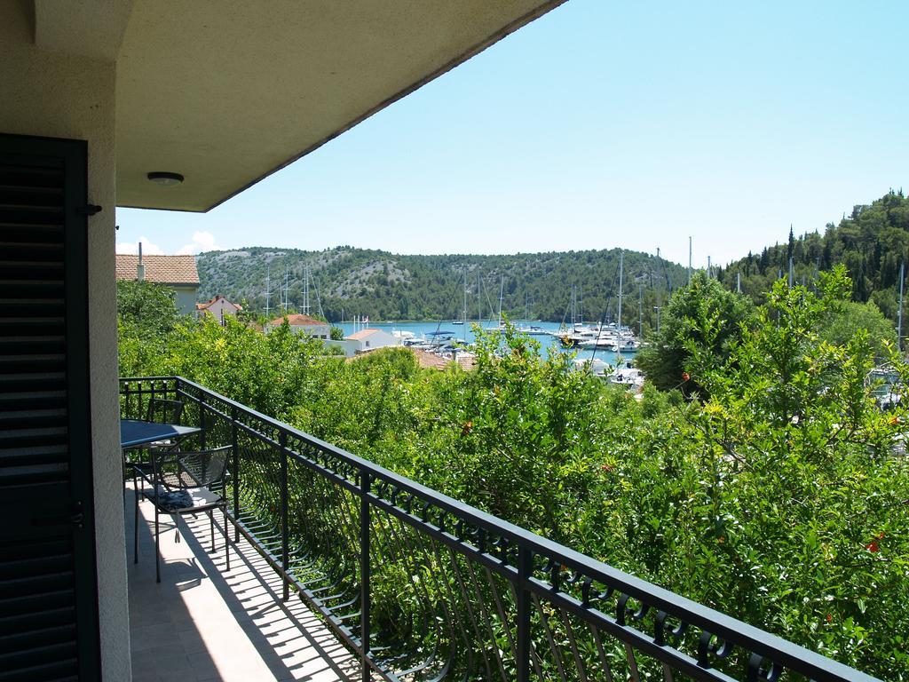 Apartments & Rooms Formenti Skradin Oda fotoğraf